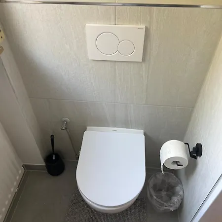 Ruhige Mit Pano Blick Appartamento