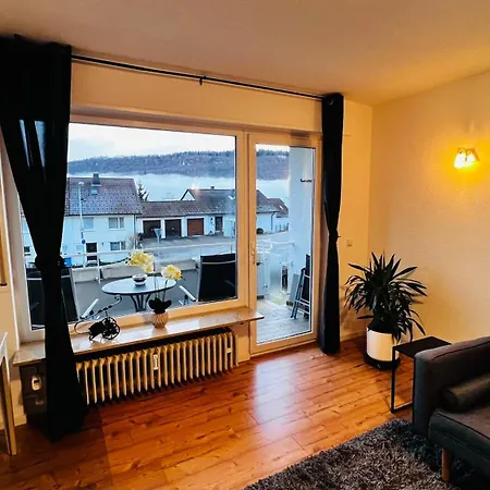 Ruhige Mit Pano Blick