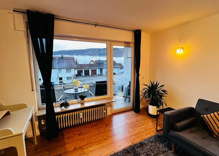 Ruhige Mit Pano Blick